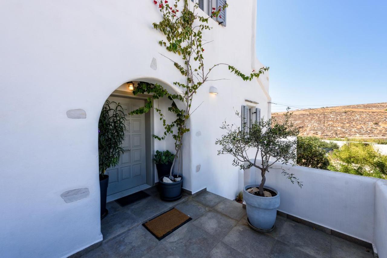 Hara'S Villa In Naousa , Paros Εξωτερικό φωτογραφία